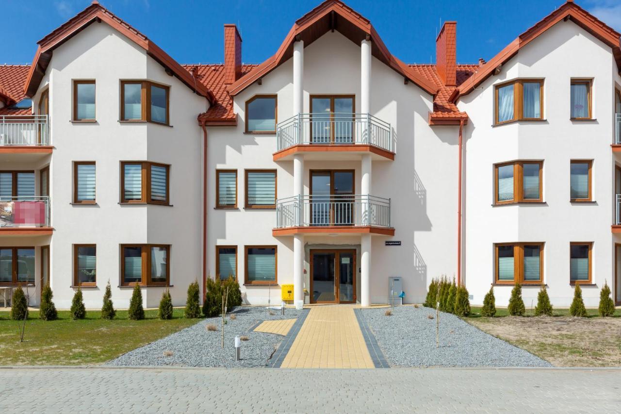 Apartaments Port Darlowko By Noclegi Renters Дарлово Экстерьер фото